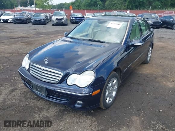 ✅ 2006 Mercedes-Benz C 280 Luxury • VIN: WDBRF92H36F773255 • Lot: 42757580. Wystawiony na IAAI z przebiegiem 54 089 mil. Bezpłatny archiwum sprzedaży aukcyjnych z USA i szczegółowy raport historii pojazdu na DreamBid. Zdjęcie 6.