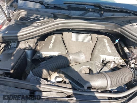 ✅ 2013 Mercedes-Benz M 63 AMG • VIN: 4JGDA7EB9DA155725 • Lot: 41502675. Wystawiony na IAAI z przebiegiem 64 849 mil. Bezpłatny archiwum sprzedaży aukcyjnych z USA i szczegółowy raport historii pojazdu na DreamBid. Zdjęcie 10.