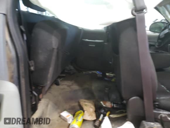 ✅ 2012 Chevrolet Silverado 1500 Work Truck • VIN: 1GCRKPE05CZ136630 • Lot: 75507374. Listed on Copart with 186,592 mi. Free auction sales archive from the USA and detailed vehicle history report at DreamBid. Image 10.