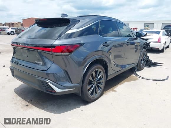 ✅ 2024 Lexus RX 350 • VIN: 2T2BAMCA7RC056226 • Lot: 42351779. Wystawiony na IAAI z przebiegiem 12 317 mil. Bezpłatny archiwum sprzedaży aukcyjnych z USA i szczegółowy raport historii pojazdu na DreamBid. Zdjęcie 4.