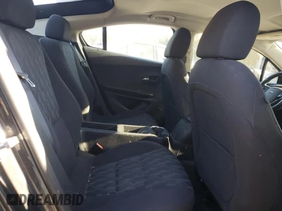 ✅ 2014 Chevrolet Volt • VIN: 1G1RE6E47EU131975 • Lot: 77671754. Wystawiony na Copart z przebiegiem 105 202 mil. Bezpłatny archiwum sprzedaży aukcyjnych z USA i szczegółowy raport historii pojazdu na DreamBid. Zdjęcie 10.