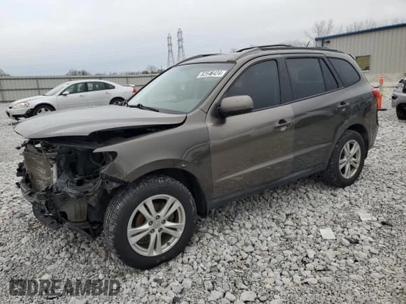 ✅ 2012 Hyundai Santa Fe SE • VIN: 5XYZH4AG8CG153999 • Lot: 82546424. Listed on Copart with 87,737 mi. Free auction sales archive from the USA and detailed vehicle history report at DreamBid. Image 1.
