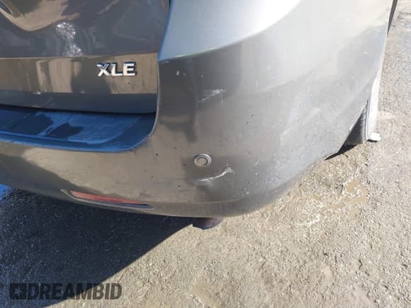 ✅ 2012 Toyota Sienna XLE AAS • VIN: 5TDYK3DC0CS176597 • Lot: 41403101. Listed on IAAI with 225,634 mi. Free auction sales archive from the USA and detailed vehicle history report at DreamBid. Image 19.