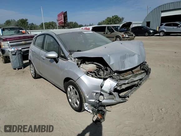 ✅ 2016 Ford Fiesta S • VIN: 3FADP4TJ9GM170198 • Лот: 81950315. Опубликован ранее на Copart с пробегом 50 448 миль. Бесплатный доступ к архиву аукционных продаж из США и подробный отчёт об истории автомобиля на DreamBid. Изображение 13.