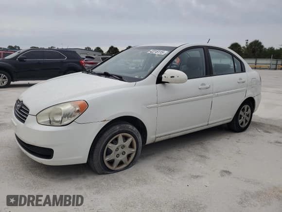 ✅ 2009 Hyundai Accent Auto GLS • VIN: KMHCN46C29U341411 • Лот: 42215115. Опубликован ранее на Copart с пробегом 122 858 миль. Бесплатный доступ к архиву аукционных продаж из США и подробный отчёт об истории автомобиля на DreamBid. Изображение 1.
