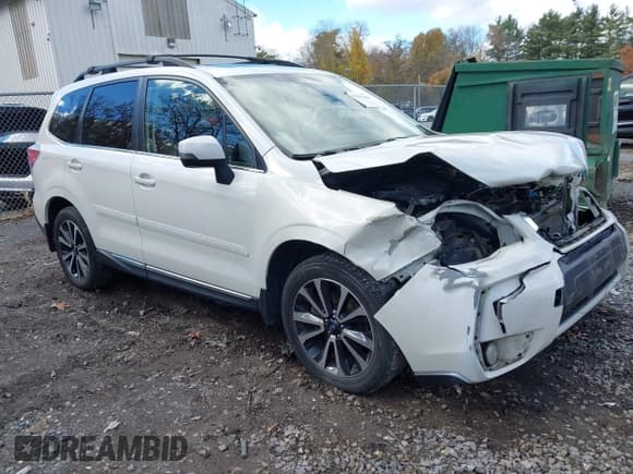 ✅ 2017 Subaru Forester Touring • VIN: JF2SJGWC7HH445995 • Lot: 43593009. Wystawiony na IAAI z przebiegiem 66 965 mil. Bezpłatny archiwum sprzedaży aukcyjnych z USA i szczegółowy raport historii pojazdu na DreamBid. Zdjęcie 1.