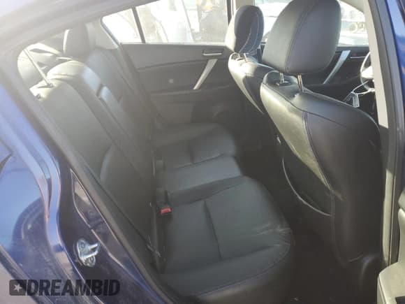 ✅ 2013 Mazda 3 i Grand Touring • VIN: JM1BL1W73D1724744 • Лот: 42173765. Опубликован ранее на Copart с пробегом 86 698 миль. Бесплатный доступ к архиву аукционных продаж из США и подробный отчёт об истории автомобиля на DreamBid. Изображение 10.