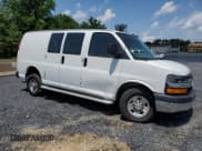 ✅ 2021 Chevrolet Express Cargo • VIN: 1GCWGAF73M1226274 • Lot: 60321655. Wystawiony na Copart z przebiegiem 9 039 mil. Bezpłatny archiwum sprzedaży aukcyjnych z USA i szczegółowy raport historii pojazdu na DreamBid. Zdjęcie 4.