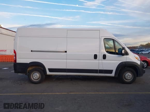 ✅ 2024 Ram ProMaster Cargo Tradesman • VIN: 3C6LRVDG3RE139980 • Lot: 43818979. Wystawiony na IAAI z przebiegiem 25 172 mil. Bezpłatny archiwum sprzedaży aukcyjnych z USA i szczegółowy raport historii pojazdu na DreamBid. Zdjęcie 13.