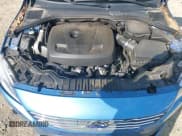 ✅ 2015 Volvo V60 T5 Drive-E Premier • VIN: YV140MEKXF1271986 • Lot: 42452328. Wystawiony na IAAI z przebiegiem 121 956 mil. Bezpłatny archiwum sprzedaży aukcyjnych z USA i szczegółowy raport historii pojazdu na DreamBid. Zdjęcie 10.