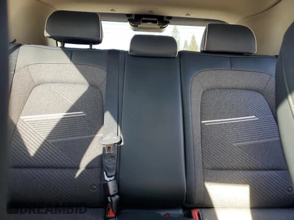 ✅ 2023 Hyundai Venue Limited • VIN: KMHRC8A33PU232208 • Lot: 82447145. Listed on Copart with 37,931 mi. Free auction sales archive from the USA and detailed vehicle history report at DreamBid. Image 10.