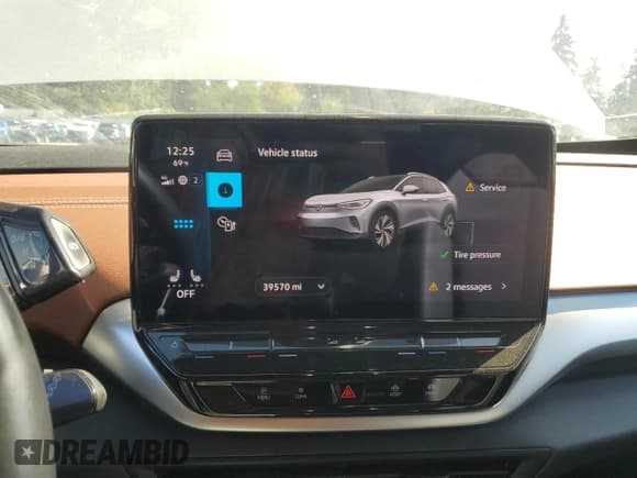 ✅ 2022 Volkswagen ID.4 Pro S • VIN: WVGUNPE27NP066352 • Лот: 81653775. Опубликован ранее на Copart с пробегом 39 570 миль. Бесплатный доступ к архиву аукционных продаж из США и подробный отчёт об истории автомобиля на DreamBid. Изображение 9.