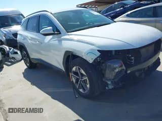 ✅ 2025 Hyundai Tucson SEL • VIN: 5NMJB3DE2SH495004 • Lot: 43651320. Wystawiony na IAAI z przebiegiem 25 130 mil. Bezpłatny archiwum sprzedaży aukcyjnych z USA i szczegółowy raport historii pojazdu na DreamBid. Zdjęcie 1.