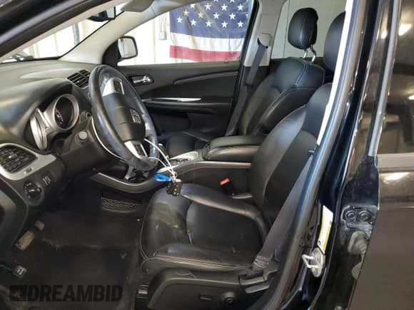 ✅ 2015 Dodge Journey SXT • VIN: 3C4PDDBG8FT506840 • Lot: 71228205. Wystawiony na Copart z przebiegiem 79 664 mil. Bezpłatny archiwum sprzedaży aukcyjnych z USA i szczegółowy raport historii pojazdu na DreamBid. Zdjęcie 7.