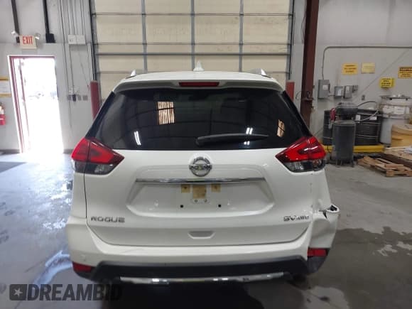 ✅ 2020 Nissan Rogue SV • VIN: JN8AT2MV7LW119053 • Lot: 43261871. Listed on IAAI with 57,067 mi. Free auction sales archive from the USA and detailed vehicle history report at DreamBid. Image 16.