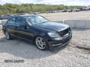 ✅ 2012 Mercedes-Benz C 300 Sport • VIN: WDDGF8BB6CR207668 • Lot: 43286103. Wystawiony na IAAI z przebiegiem 133 234 mil. Bezpłatny archiwum sprzedaży aukcyjnych z USA i szczegółowy raport historii pojazdu na DreamBid. Zdjęcie 1.