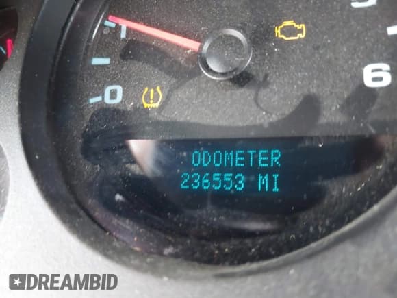 ✅ 2008 Chevrolet Silverado 1500 1LT • VIN: 2GCEC13J681148757 • Lot: 43469479. Wystawiony na IAAI z przebiegiem 236 553 mil. Bezpłatny archiwum sprzedaży aukcyjnych z USA i szczegółowy raport historii pojazdu na DreamBid. Zdjęcie 15.