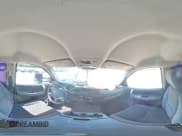 ✅ 2007 Chevrolet Silverado 2500HD 1LT • VIN: 1GCHC23697F559382 • Лот: 69272865. Опубликован ранее на Copart с пробегом 325 683 миль. Бесплатный доступ к архиву аукционных продаж из США и подробный отчёт об истории автомобиля на DreamBid. Изображение 14.