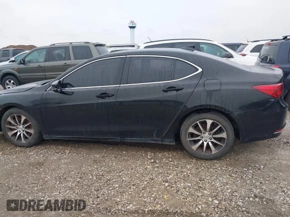 ✅ 2015 Acura TLX Technology • VIN: 19UUB1F5XFA005893 • Лот: 42585470. Опубликован ранее на IAAI с пробегом 172 487 миль. Бесплатный доступ к архиву аукционных продаж из США и подробный отчёт об истории автомобиля на DreamBid. Изображение 14.