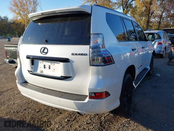 ✅ 2018 Lexus GX 460 • VIN: JTJBM7FX9J5209443 • Лот: 43596830. Опубликован ранее на IAAI с пробегом 126 022 миль. Бесплатный доступ к архиву аукционных продаж из США и подробный отчёт об истории автомобиля на DreamBid. Изображение 4.