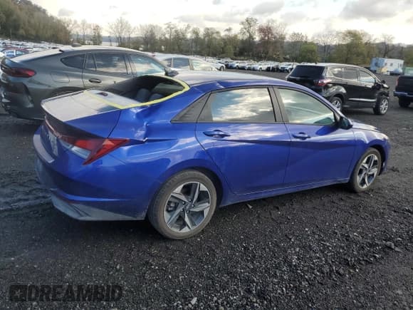 ✅ 2023 Hyundai Elantra SEL • VIN: KMHLS4AG8PU573625 • Lot: 87391905. Listed on Copart with 44,313 mi. Free auction sales archive from the USA and detailed vehicle history report at DreamBid. Image 3.