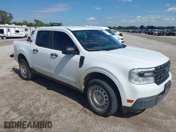 ✅ 2022 Ford Maverick XL • VIN: 3FTTW8E94NRA36623 • Lot: 43188802. Wystawiony na IAAI z przebiegiem 60 731 mil. Bezpłatny archiwum sprzedaży aukcyjnych z USA i szczegółowy raport historii pojazdu na DreamBid. Zdjęcie 1.