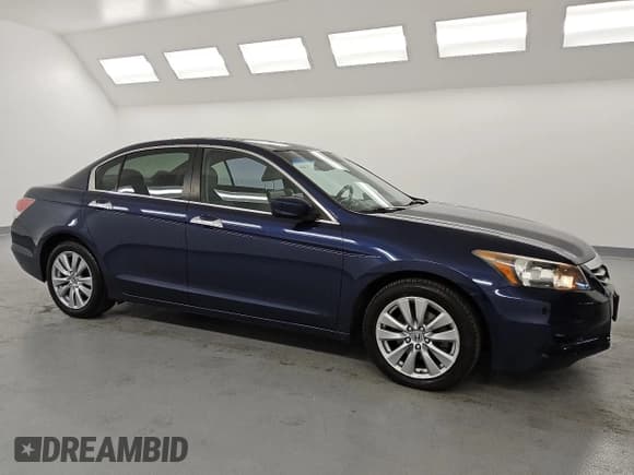 ✅ 2012 Honda Accord EX-L • VIN: 1HGCP3F89CA008167 • Lot: 85732725. Listed on Copart with 109,053 mi. Free auction sales archive from the USA and detailed vehicle history report at DreamBid. Image 4.