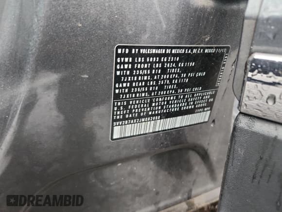 ✅ 2018 Volkswagen Tiguan SEL • VIN: 3VV2B7AX2JM082658 • Лот: 91553285. Опубликован ранее на Copart с пробегом 48 026 миль. Бесплатный доступ к архиву аукционных продаж из США и подробный отчёт об истории автомобиля на DreamBid. Изображение 12.