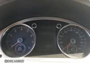 ✅ 2009 Volkswagen CC 4Motion • VIN: WVWGU73C39E532764 • Lot: 87375285. Wystawiony na Copart z przebiegiem Nie podano. Bezpłatny archiwum sprzedaży aukcyjnych z USA i szczegółowy raport historii pojazdu na DreamBid. Zdjęcie 9.