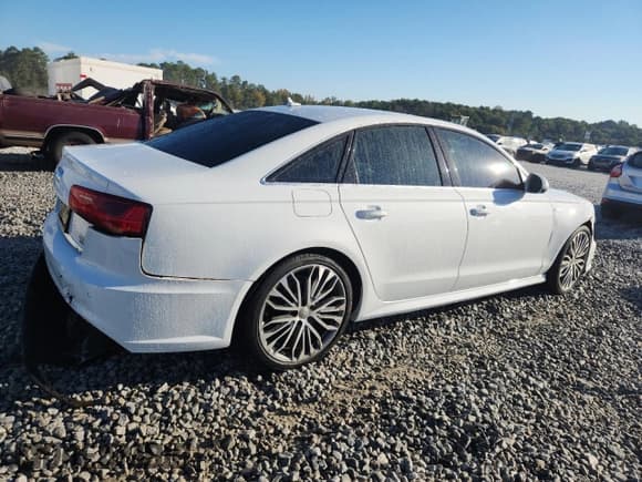✅ 2017 Audi A6 Premium Plus • VIN: WAUF2AFC7HN098600 • Лот: 86540155. Опубликован ранее на Copart с пробегом 92 981 миль. Бесплатный доступ к архиву аукционных продаж из США и подробный отчёт об истории автомобиля на DreamBid. Изображение 3.