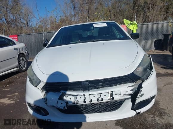 ✅ 2015 Dodge Dart SXT • VIN: 1C3CDFBB2FD344650 • Lot: 40887363. Listed on IAAI with 137,980 mi. Free auction sales archive from the USA and detailed vehicle history report at DreamBid. Image 6.