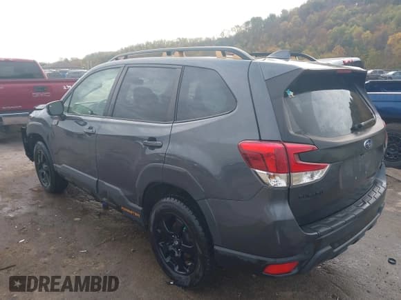✅ 2022 Subaru Forester Wilderness • VIN: JF2SKAMC5NH404970 • Lot: 43489563. Wystawiony na IAAI z przebiegiem 59 840 mil. Bezpłatny archiwum sprzedaży aukcyjnych z USA i szczegółowy raport historii pojazdu na DreamBid. Zdjęcie 3.
