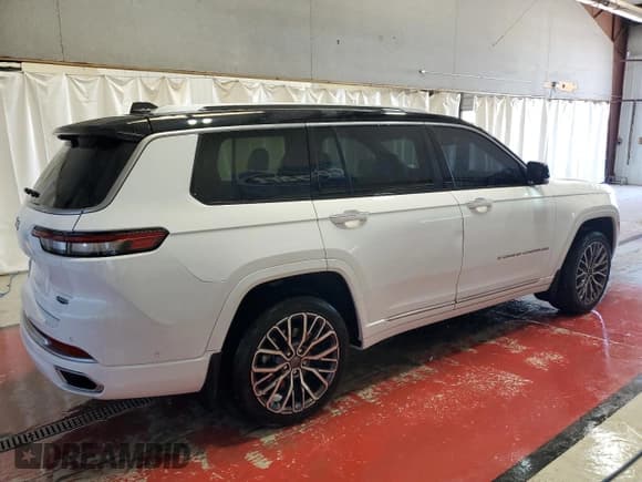 ✅ 2022 Jeep Grand Cherokee Summit Reserve • VIN: 1C4RJKET1N8518212 • Лот: 53876615. Опубликован ранее на Copart с пробегом 39 605 миль. Бесплатный доступ к архиву аукционных продаж из США и подробный отчёт об истории автомобиля на DreamBid. Изображение 3.