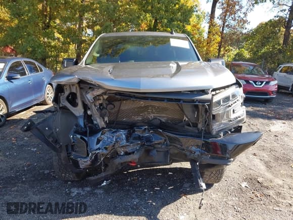 ✅ 2021 Chevrolet Silverado 1500 LT Trail Boss • VIN: 1GCPYFEL4MZ260285 • Lot: 43559454. Wystawiony na IAAI z przebiegiem 89 699 mil. Bezpłatny archiwum sprzedaży aukcyjnych z USA i szczegółowy raport historii pojazdu na DreamBid. Zdjęcie 13.