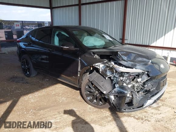 ✅ 2025 Buick Envista Sport Touring • VIN: KL47LBEP2SB174581 • Lot: 43547989. Wystawiony na IAAI z przebiegiem 8 417 mil. Bezpłatny archiwum sprzedaży aukcyjnych z USA i szczegółowy raport historii pojazdu na DreamBid. Zdjęcie 1.