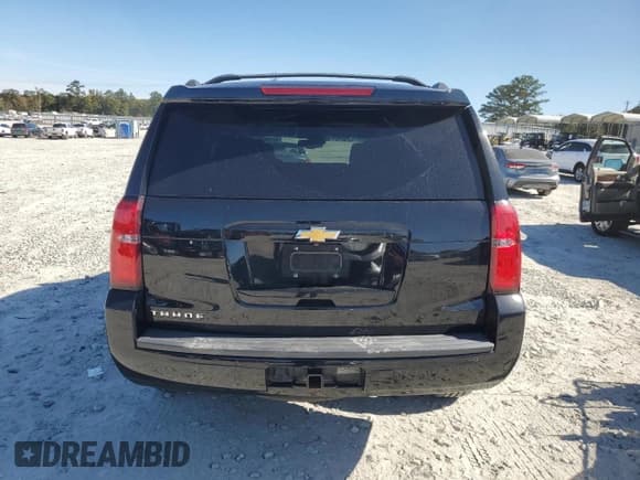 ✅ 2017 Chevrolet Tahoe LT • VIN: 1GNSKBKC7HR201091 • Лот: 82768265. Опубликован ранее на Copart с пробегом 219 556 миль. Бесплатный доступ к архиву аукционных продаж из США и подробный отчёт об истории автомобиля на DreamBid. Изображение 6.