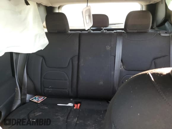 ✅ 2021 Jeep Renegade Latitude • VIN: ZACNJCBB7MPN14962 • Lot: 87009855. Listed on Copart with 36,972 mi. Free auction sales archive from the USA and detailed vehicle history report at DreamBid. Image 10.