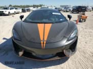 ✅ 2017 McLaren 570GT • VIN: SBM13GAA0HW002178 • Lot: 76395084. Wystawiony na Copart z przebiegiem 33 537 mil. Bezpłatny archiwum sprzedaży aukcyjnych z USA i szczegółowy raport historii pojazdu na DreamBid. Zdjęcie 5.