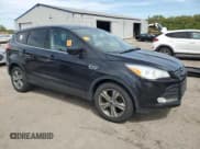 ✅ 2014 Ford Escape SE • VIN: 1FMCU0GX9EUD57239 • Lot: 56559905. Wystawiony na Copart z przebiegiem 88 145 mil. Bezpłatny archiwum sprzedaży aukcyjnych z USA i szczegółowy raport historii pojazdu na DreamBid. Zdjęcie 4.