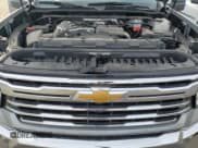 ✅ 2024 Chevrolet Silverado 2500HD LTZ • VIN: 2GC4YPEY0R1197674 • Лот: 89895075. Опубликован ранее на Copart с пробегом 3 579 миль. Бесплатный доступ к архиву аукционных продаж из США и подробный отчёт об истории автомобиля на DreamBid. Изображение 11.