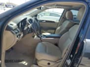 ✅ 2014 Mercedes-Benz M 350 • VIN: 4JGDA5HB4EA374318 • Lot: 57130685. Wystawiony na Copart z przebiegiem 111 111 mil. Bezpłatny archiwum sprzedaży aukcyjnych z USA i szczegółowy raport historii pojazdu na DreamBid. Zdjęcie 7.