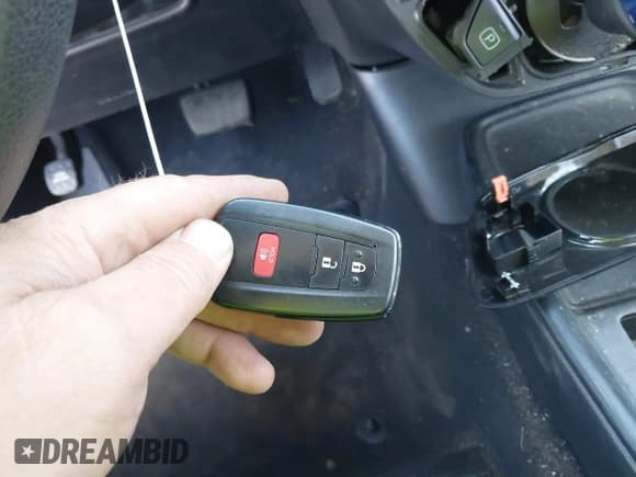 ✅ 2021 Toyota Prius L Eco • VIN: JTDKAMFU4M3148082 • Lot: 42246788. Listed on IAAI with 72,124 mi. Free auction sales archive from the USA and detailed vehicle history report at DreamBid. Image 11.