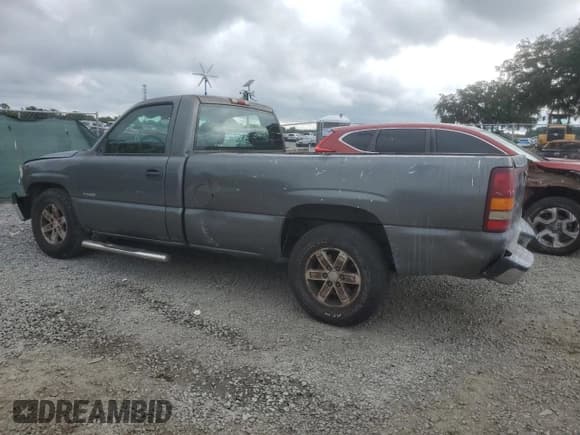 ✅ 2002 Chevrolet Silverado 1500 • VIN: 1GCEC14WX2Z166252 • Лот: 70298844. Опубликован ранее на Copart с пробегом Не указан. Бесплатный доступ к архиву аукционных продаж из США и подробный отчёт об истории автомобиля на DreamBid. Изображение 2.
