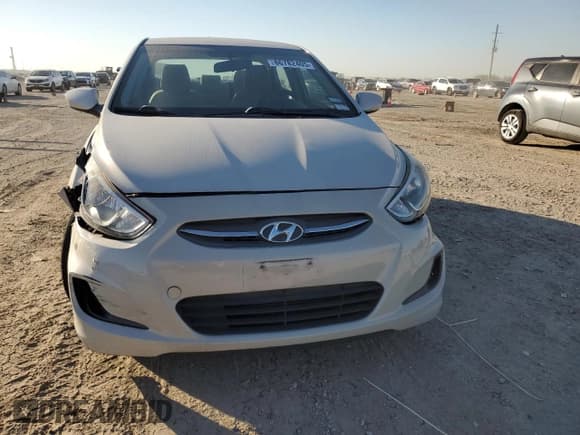 ✅ 2017 Hyundai Accent SE • VIN: KMHCT4AE1HU262633 • Lot: 86782405. Wystawiony na Copart z przebiegiem 117 128 mil. Bezpłatny archiwum sprzedaży aukcyjnych z USA i szczegółowy raport historii pojazdu na DreamBid. Zdjęcie 5.