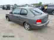 2001 Hyundai Accent GS z VIN KMHCG35CX1U084668, wystawiony jako IAAI lot #42901263 z przebiegiem 129 889 mil mil oraz . Historia ofert i sprzedaży dostępna na DreamBid. Obrazek 3.