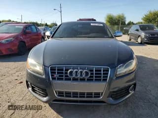 ✅ 2009 Audi S5 • VIN: WAURV78TX9A022544 • Лот: 70281895. Опубликован ранее на Copart с пробегом 88 990 миль. Бесплатный доступ к архиву аукционных продаж из США и подробный отчёт об истории автомобиля на DreamBid. Изображение 5.