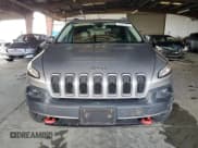 ✅ 2014 Jeep Cherokee Trailhawk • VIN: 1C4PJMBS0EW257312 • Lot: 93487845. Listed on Copart with 143,122 mi. Free auction sales archive from the USA and detailed vehicle history report at DreamBid. Image 5.