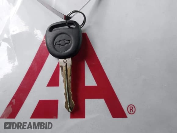 ✅ 2007 Chevrolet Suburban LT • VIN: 3GNFK16327G269092 • Lot: 43845074. Listed on IAAI with 283,708 mi. Free auction sales archive from the USA and detailed vehicle history report at DreamBid. Image 11.