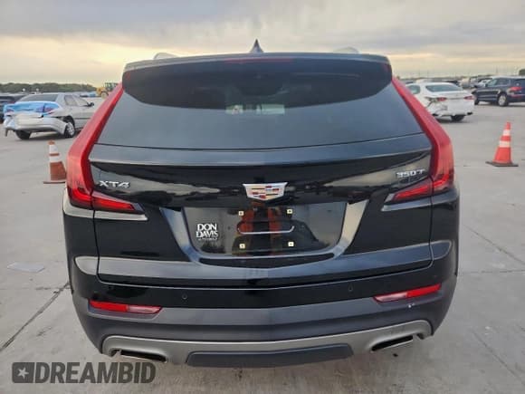 ✅ 2021 Cadillac XT4 FWD Premium Luxury • VIN: 1GYFZCR48MF083052 • Lot: 91090675. Wystawiony na Copart z przebiegiem 61 780 mil. Bezpłatny archiwum sprzedaży aukcyjnych z USA i szczegółowy raport historii pojazdu na DreamBid. Zdjęcie 6.