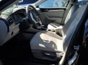 ✅ 2019 Volkswagen Jetta S • VIN: 3VWC57BUXKM188823 • Лот: 68360804. Опубликован ранее на Copart с пробегом Не указан. Бесплатный доступ к архиву аукционных продаж из США и подробный отчёт об истории автомобиля на DreamBid. Изображение 7.